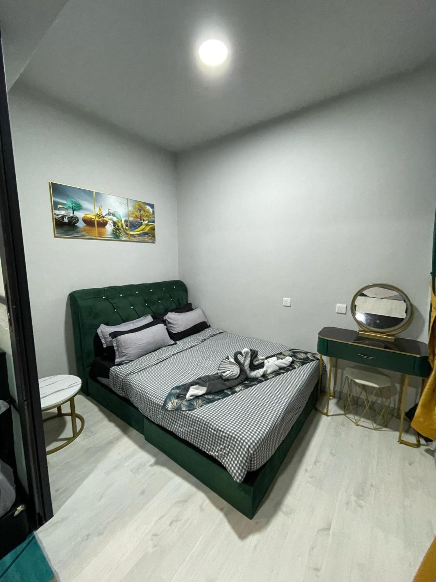 Mlh Designer Suites @ Jesselton Quay Citypads Кота Кинабалу Екстериор снимка